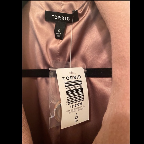 NWT Torrid size 4 Taupe Double-Breasted Coat - Picture 8 of 9